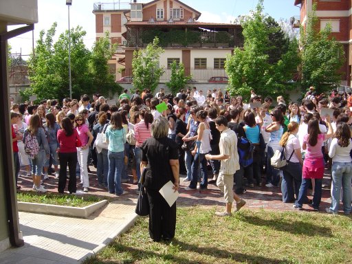 Accueil au Liceo Scientifico "T. Patini"